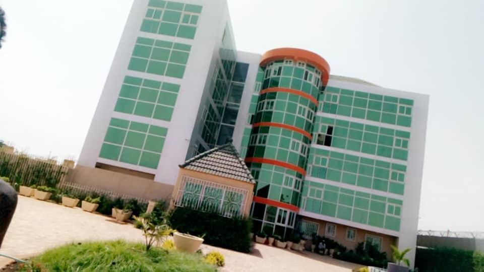 Hotel Univers 3 Aeroport Luxe Niamey Luaran gambar