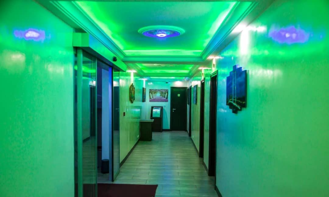 Hotel Univers 3 Aeroport Luxe Niamey Luaran gambar